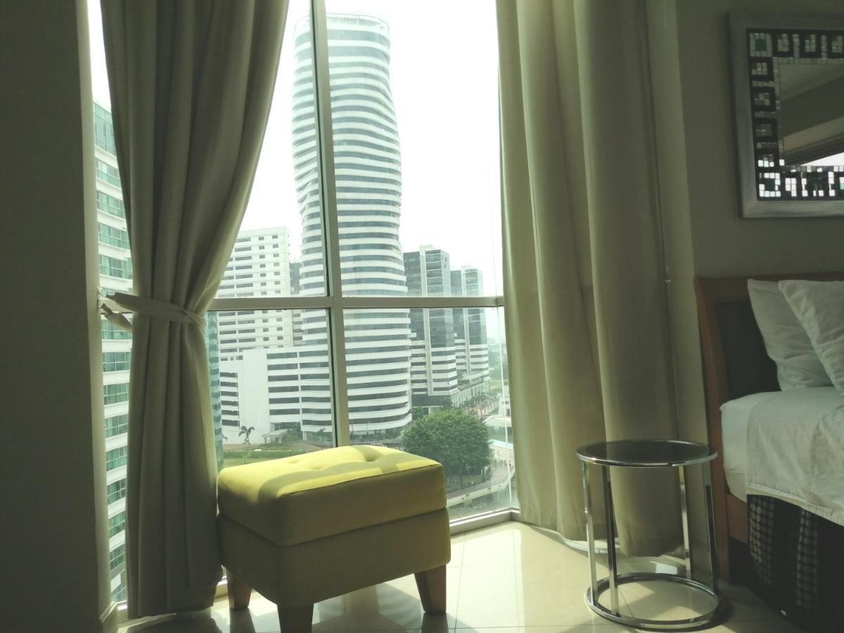 River View Suites Guayaquil Dış mekan fotoğraf